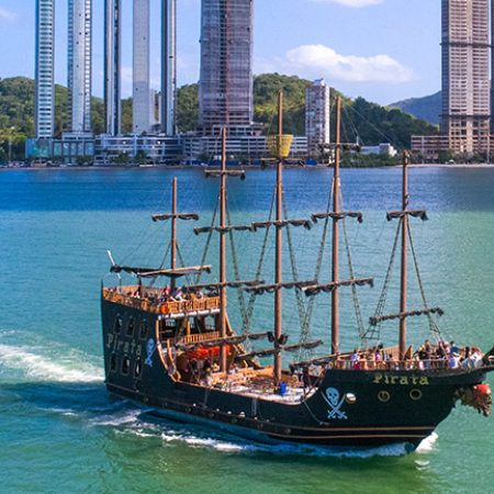 bc-barco-piratas
